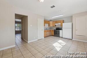 Photo - 124 Garner St