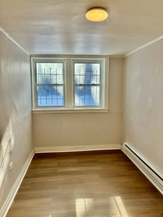 Photo - 6900 S Jeffery Blvd Unit Garden