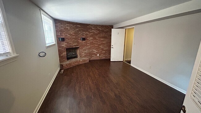 Photo - 2549 Glenmary Ave Unit Apt. 6