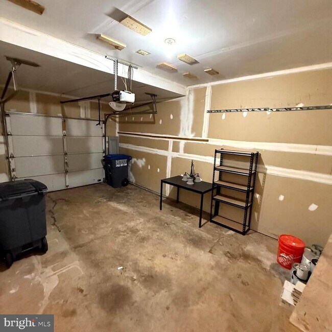 Photo - 13120 Misty Glen Ln