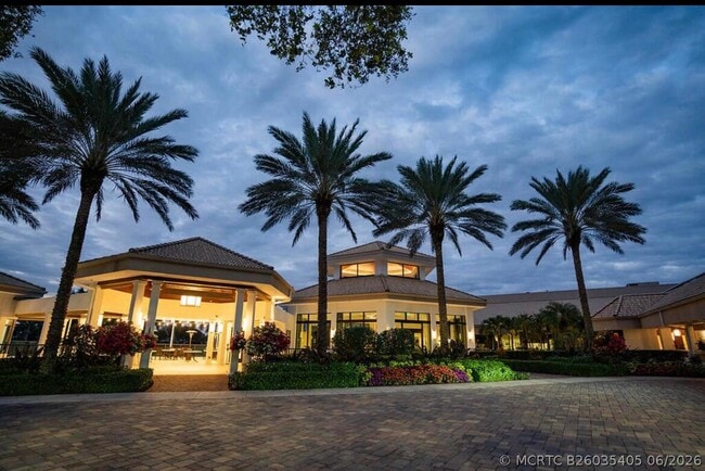 7509 Glendevon Ln Unit 1002