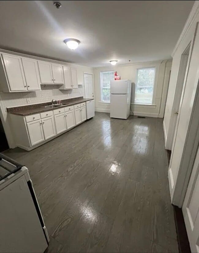 11 Lilley Ave Unit 7