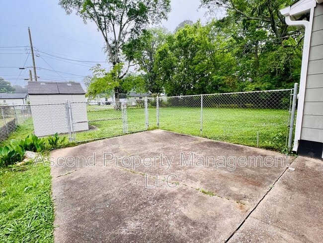 Photo - 4610 Leslie Ln