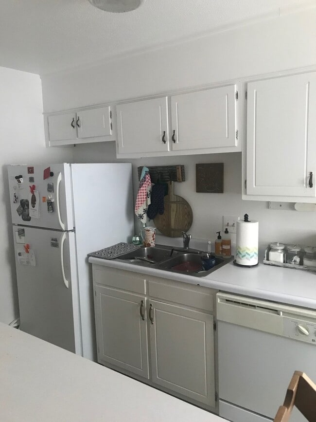 Photo - Williamsburg Townhomes