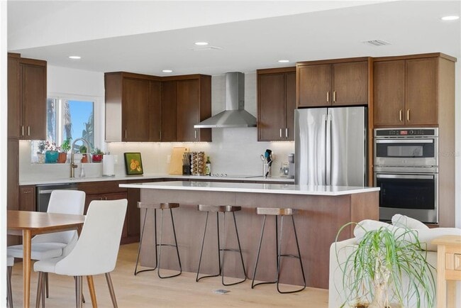 Photo - 377 22nd Ave SE