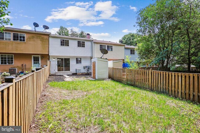 Photo - 10121 Watkins Mill Pl