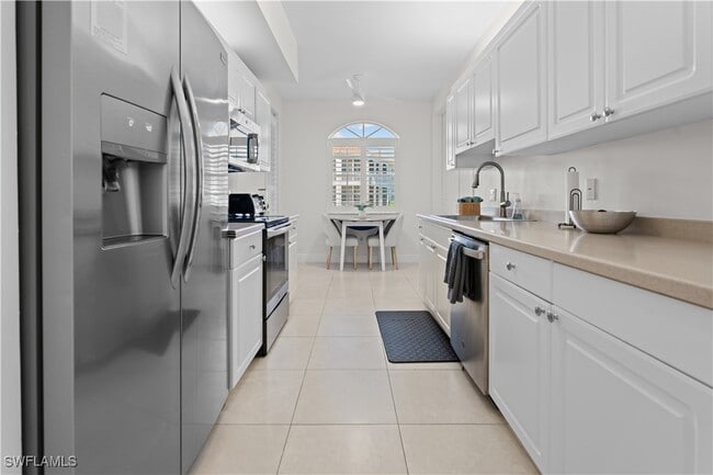 Photo - 800 L'Ambiance Cir Unit 106