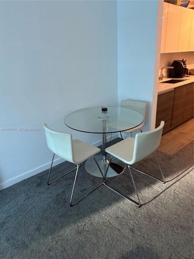 Photo - 1100S S Miami Ave Unidad 3506