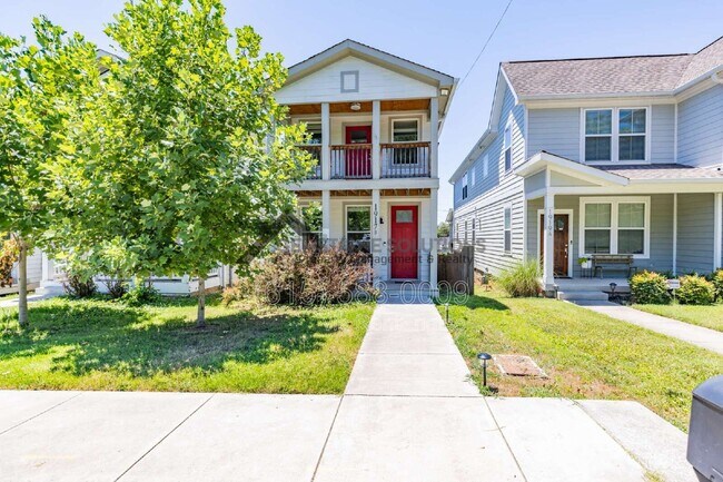 1917 Delta Ave
