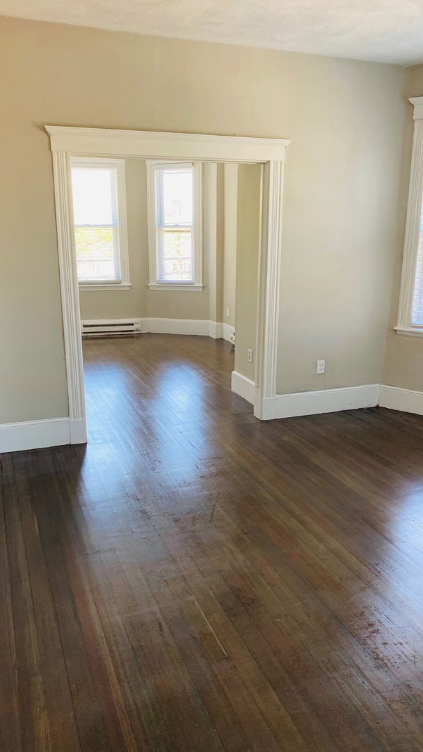 Photo - Spacious 3 Bedroom in Chelsea