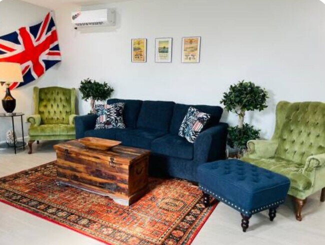 Photo - 2828 Church St