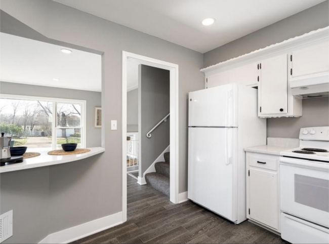 Photo - 4248 Regent Ave N Unit 4250