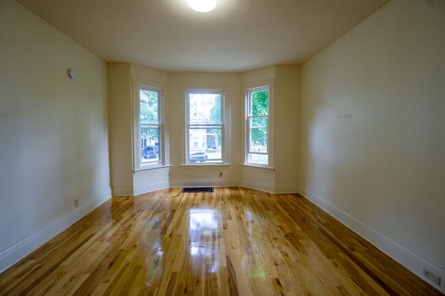 546 Columbus Ave Unit Columbus 546