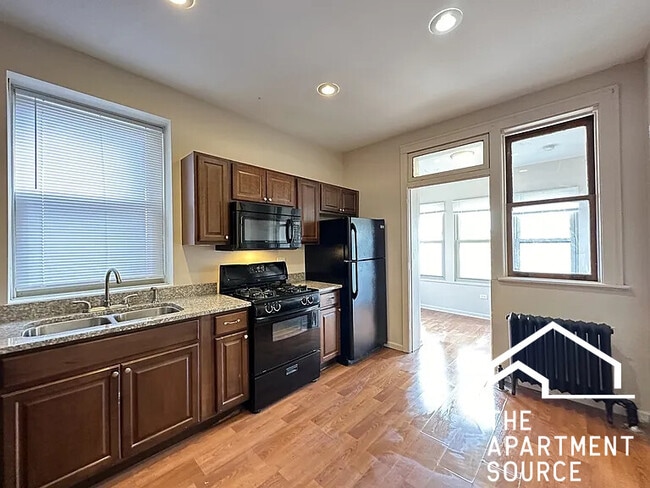 Photo - 5023 N Ridgeway Ave Unit 1