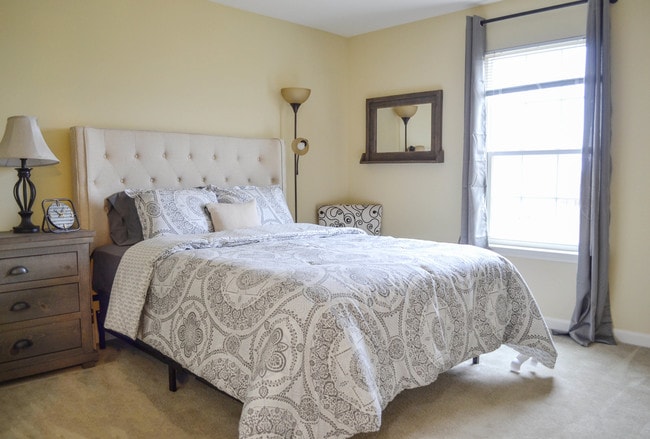 Secondary bedroom