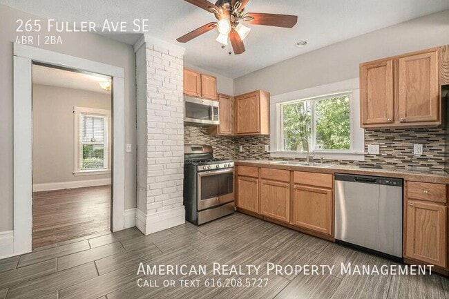 Photo - 265 Fuller Ave SE