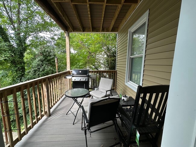 289 Thacher St Unit 1