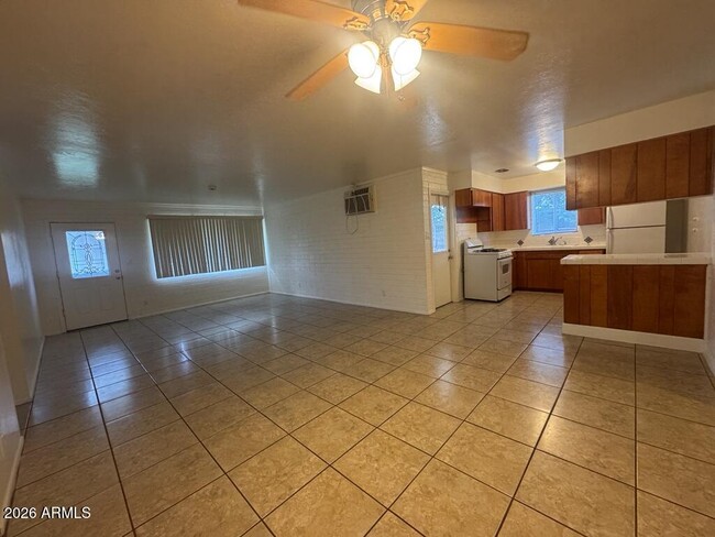 Photo - 801 Norman Ave