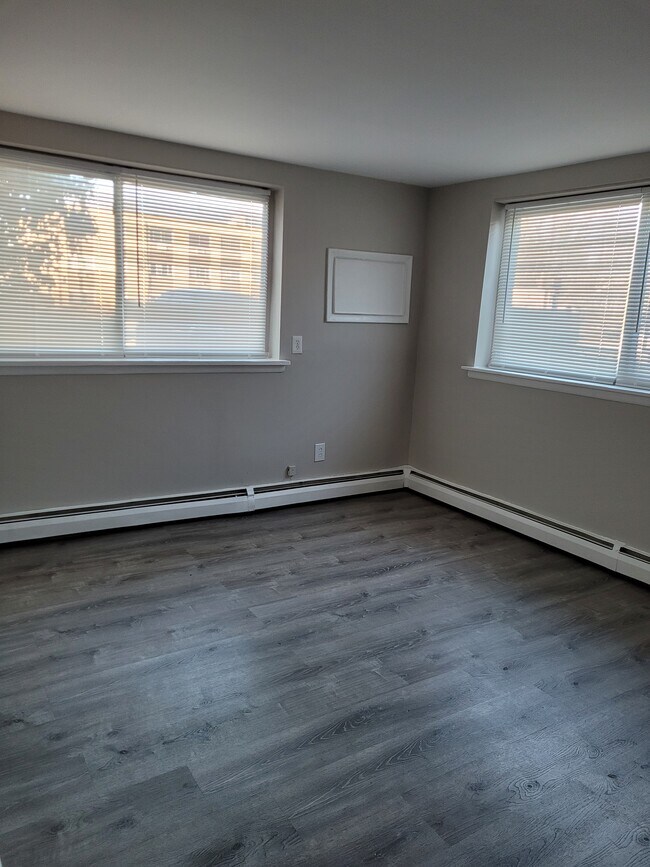 Regency East Apartments For Rent in Vineland, NJ