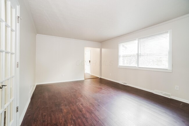 Photo - 1881 Faymeadow Ave