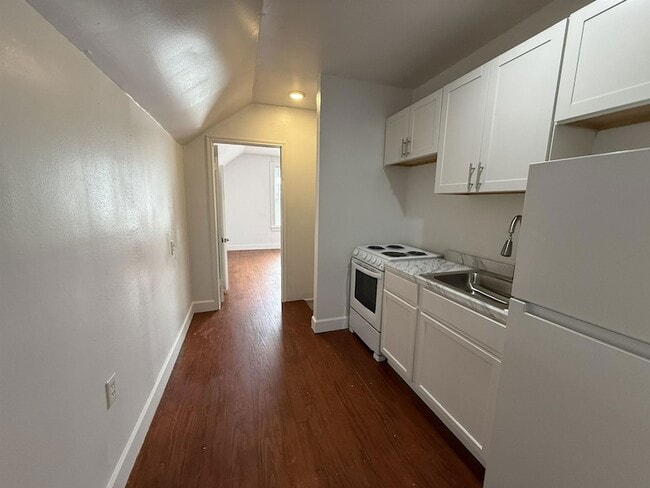 Photo - 2504 Pecos St