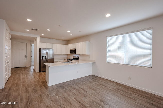 Photo - 17341 W Smoketree Dr