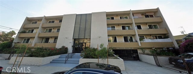 Photo - 336 N Berendo St Unidad 213