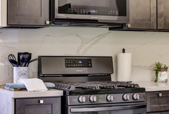 Photo - 2335 Market St Unit A