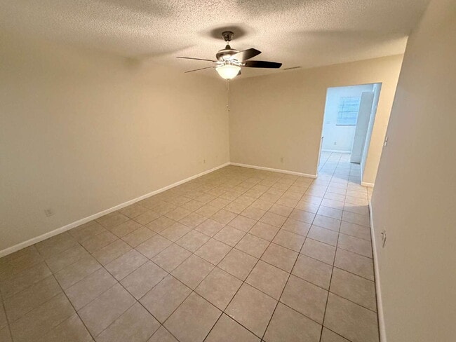 Photo - 2-bedroom, 1-bath half-duplex is move-in ready Unit 702