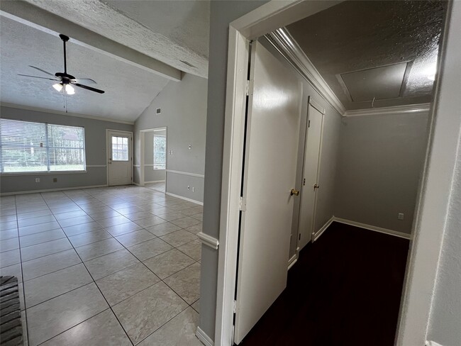 Photo - 18531 Lippizaner Dr