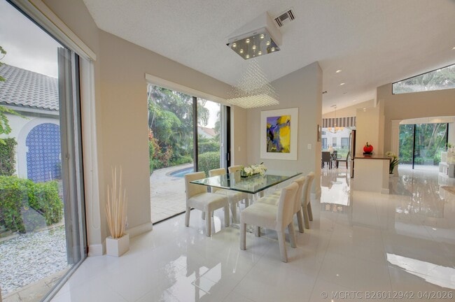 Photo - 2106 NW 60th Cir