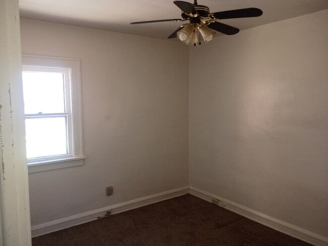 Photo - 17926 E Park Dr Unit Down