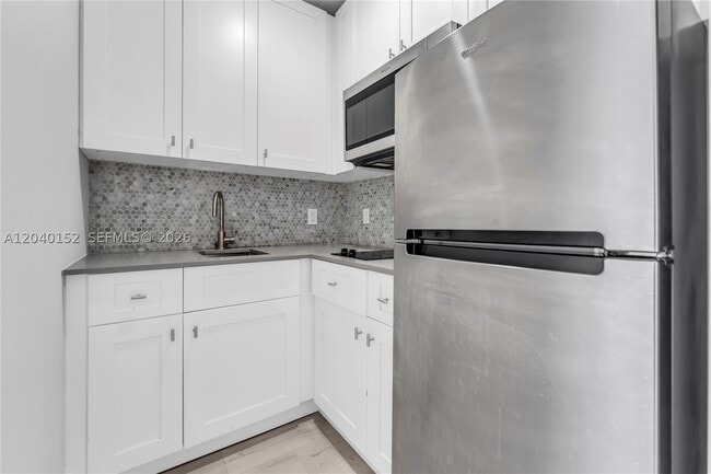 Photo - 6647 SW 59th St Unit 202