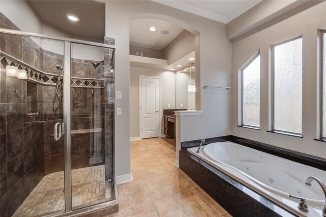 Building Photo - 7803 Courtney Manor Ln Rental