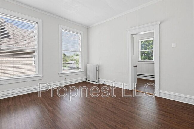 Photo - 1306 Carr Ave