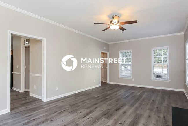 Photo - 3 Bedroom Pet-Friendly Home in Garner, NC with Main Street Renewal