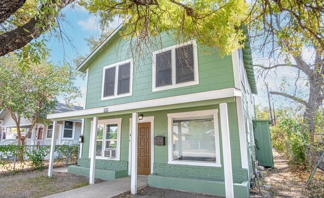 Photo - 342 Vine St Unit B