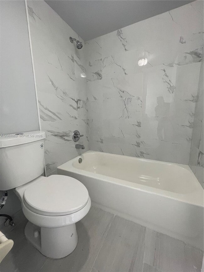 Photo - 10169 Twin Lakes Dr Unidad 23-E