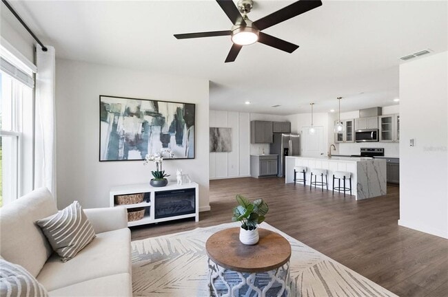 Photo - 1041 Champion Ridge Dr