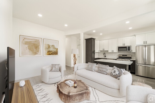 Building Photo - 393 Baldwin Ave Unit 2G Rental