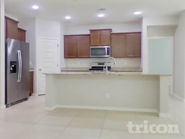 Photo - 605 W Cholena Trail