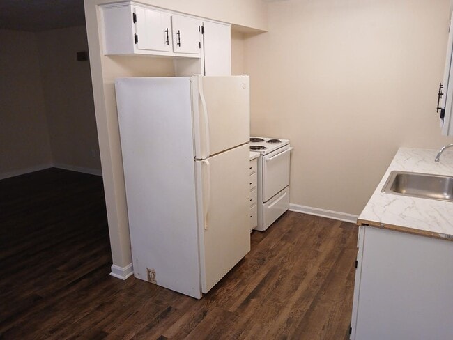 Photo - 8606 Standing Oak Dr Unit 8606-2