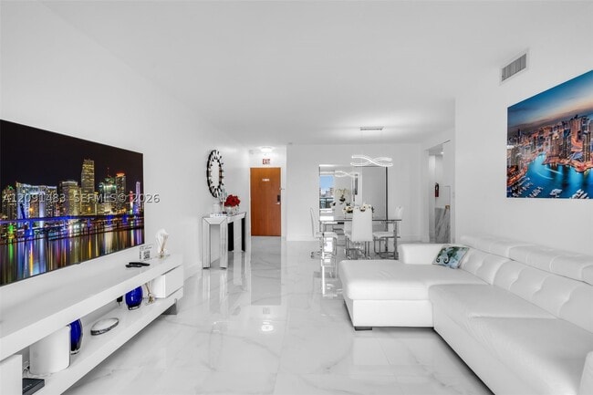3901 S Ocean Dr Unit 15T