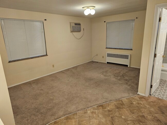 Photo - 376 Probasco St Unit 7