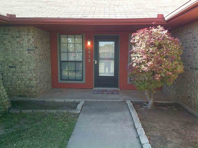 Photo - 6812 NW Willow Creek Dr