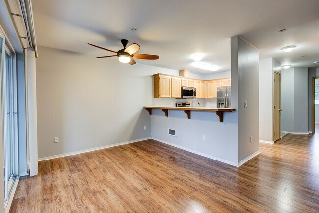 Photo - 2 Bed 2 Bath Third floor Condo