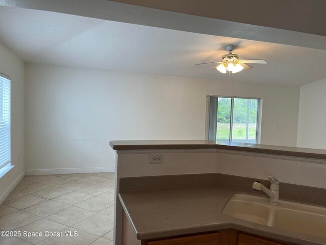 Photo - 707 Mason Dr