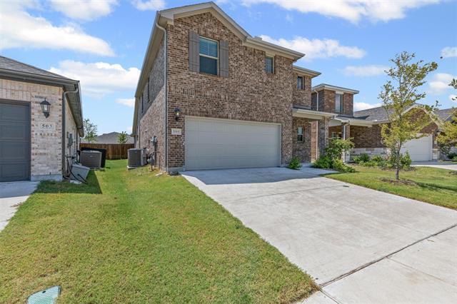 Photo - 505 Cottage Wood Dr