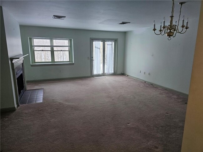 Photo - 37 Lawton Brook Ln