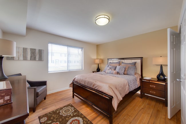 Residences at Silver Hill Bedroom